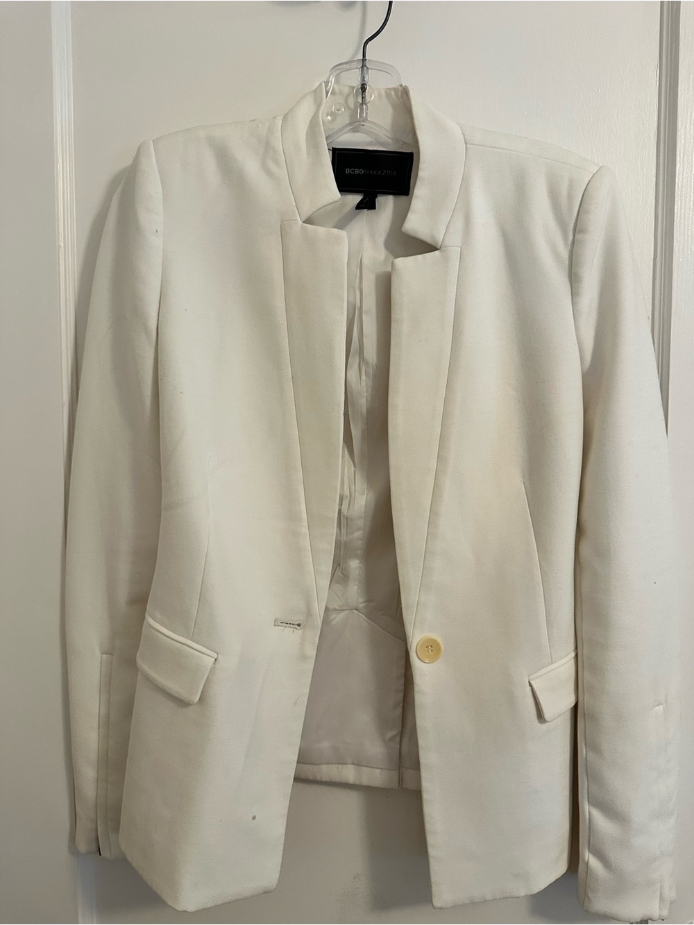 BCBGMaxAzria Cream Open-Front Tailored Blazer